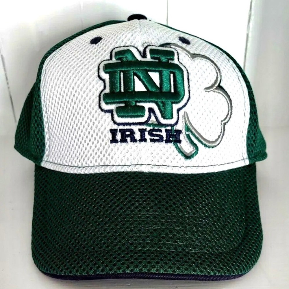 Notre Dame Fighting Irish Hat Green Flex Fit Front Back Shamrock Logo NEW